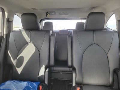 2026 Toyota Highlander Base