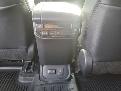 2026 Toyota Highlander Base