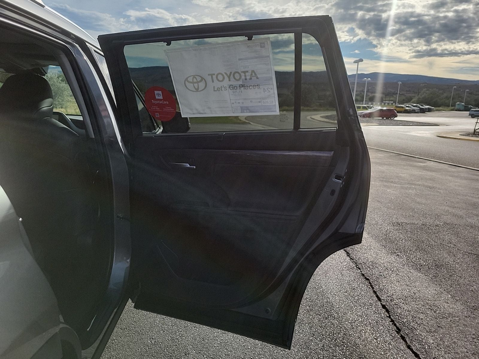 2026 Toyota Highlander Base
