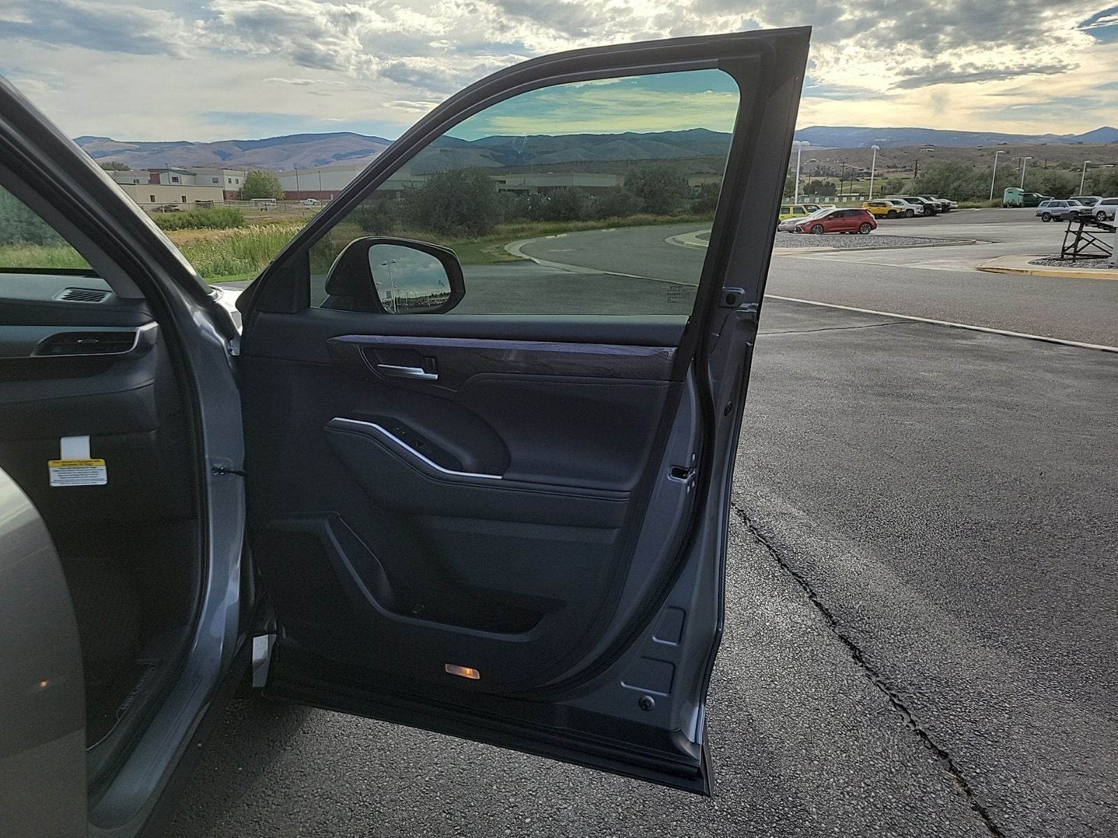 2026 Toyota Highlander Base