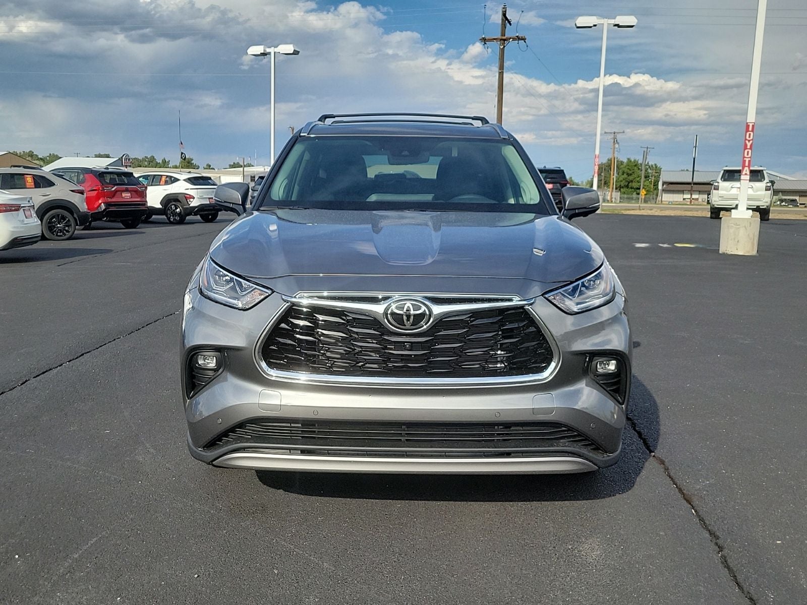 2026 Toyota Highlander Base