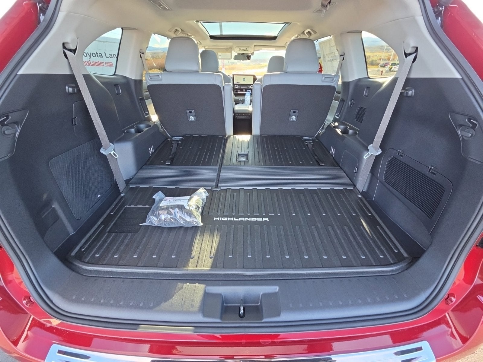 2026 Toyota Highlander Platinum