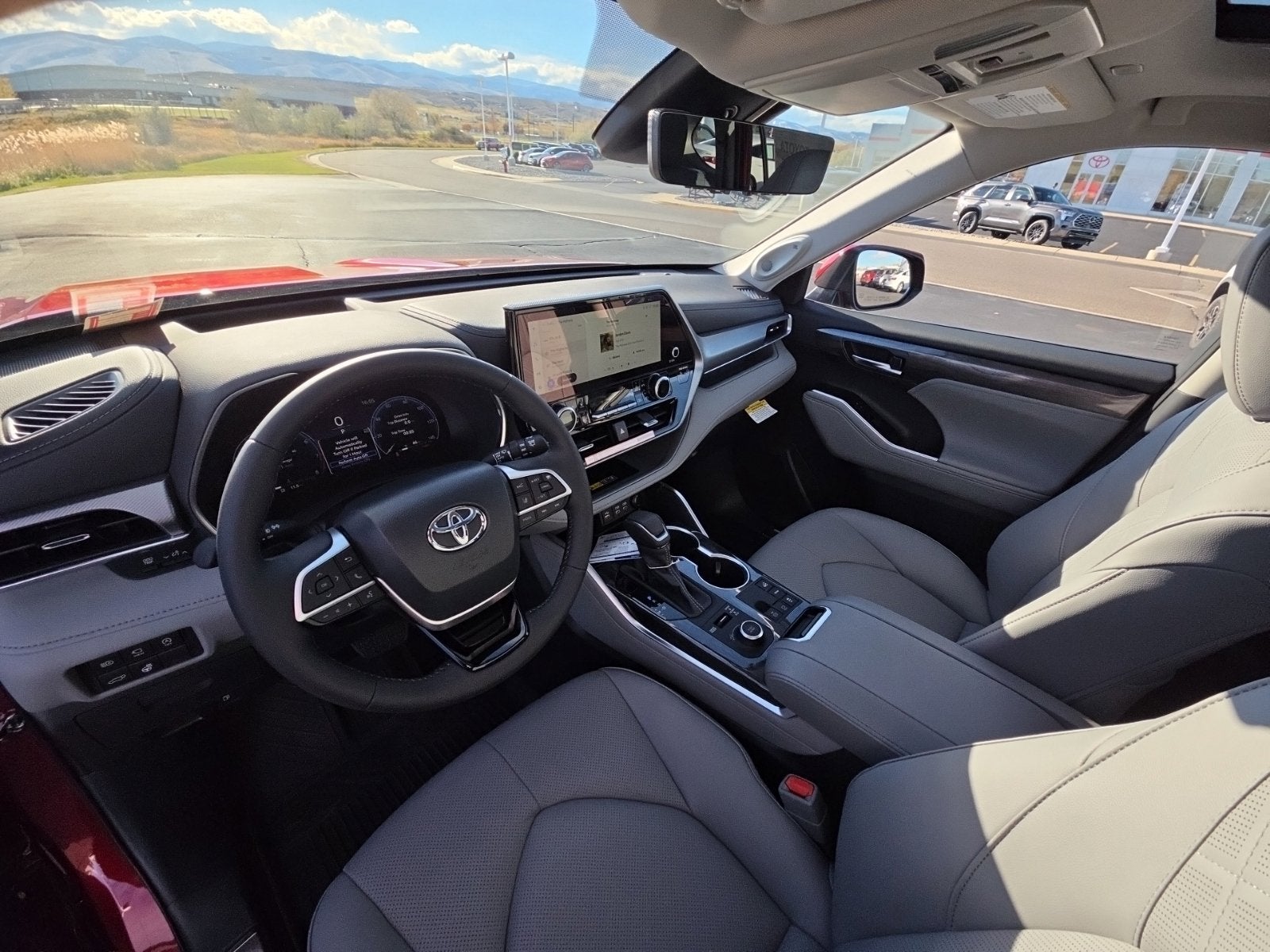 2026 Toyota Highlander Platinum