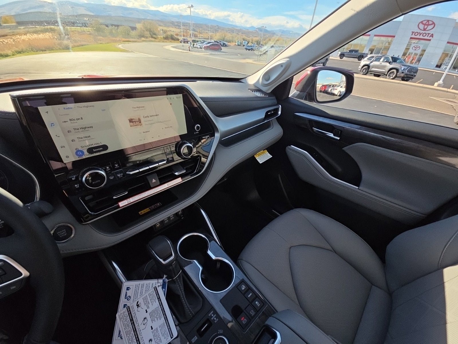 2026 Toyota Highlander Platinum