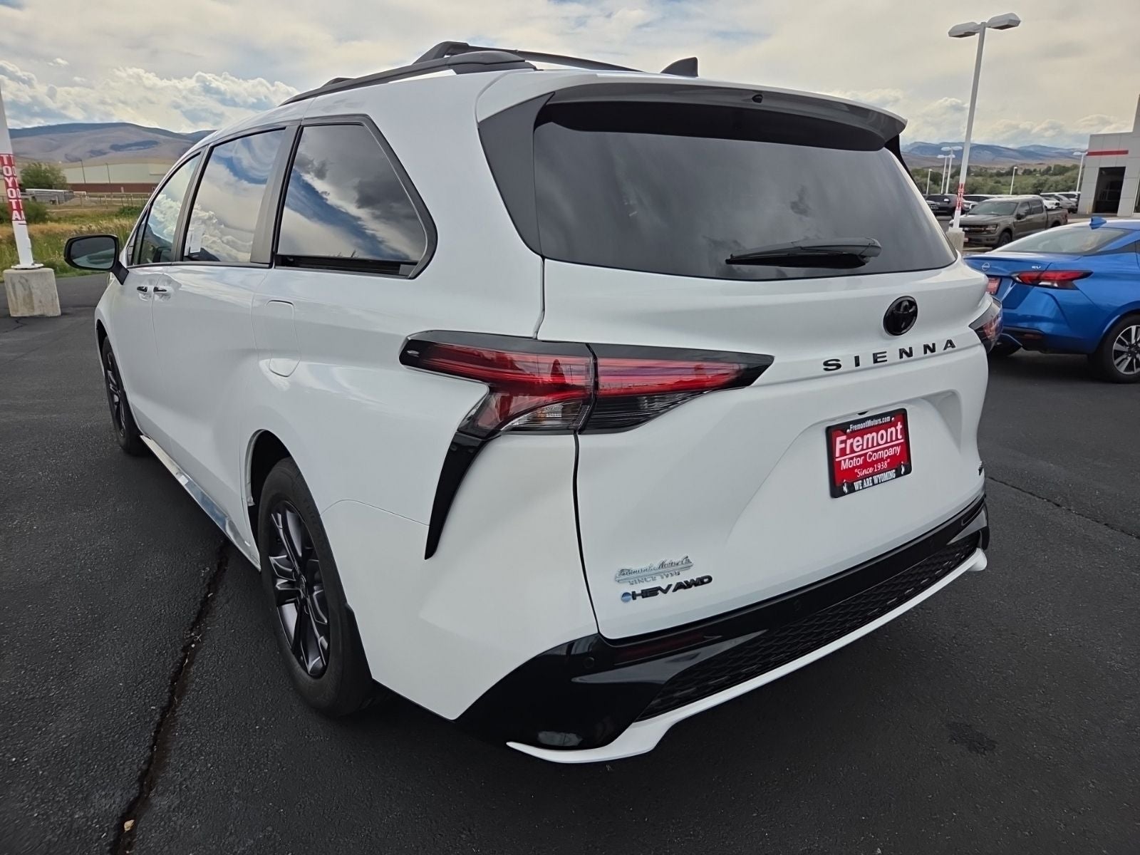2026 Toyota Sienna XSE 7 Passenger