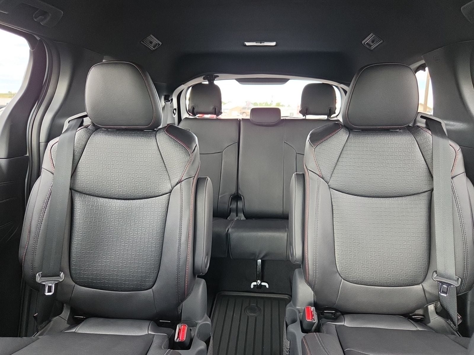 2026 Toyota Sienna XSE 7 Passenger