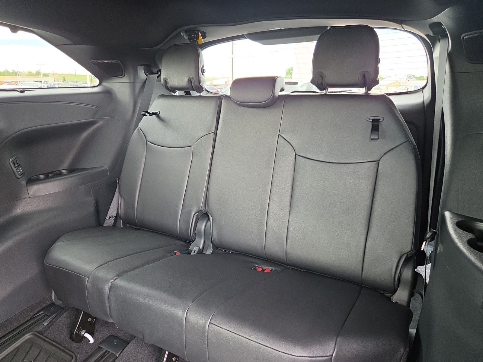 2026 Toyota Sienna XSE 7 Passenger