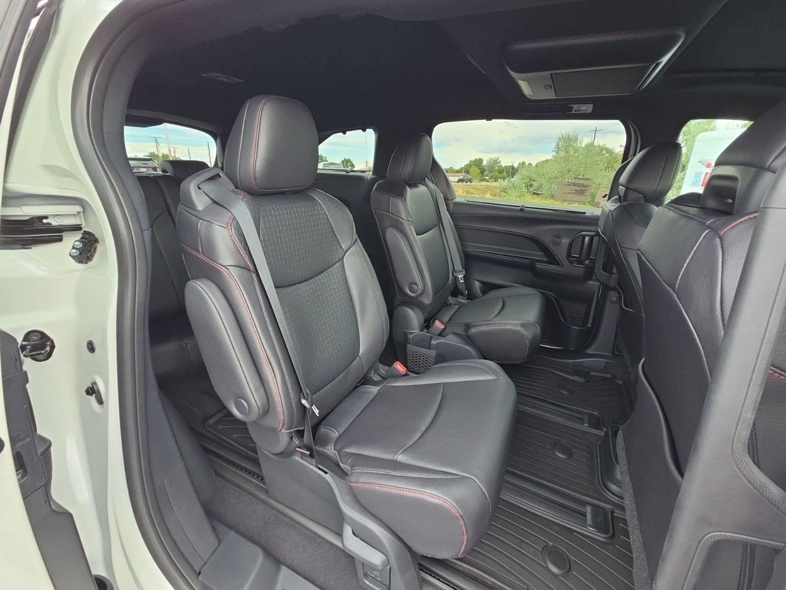 2026 Toyota Sienna XSE 7 Passenger