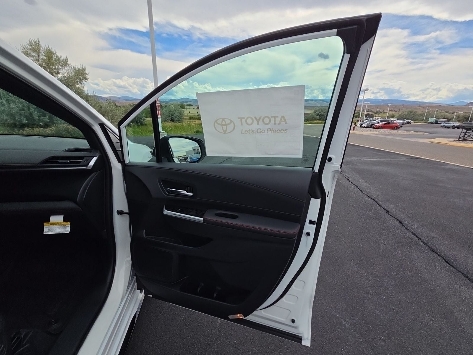 2026 Toyota Sienna XSE 7 Passenger
