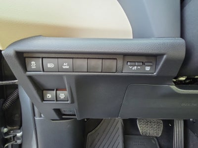 2026 Toyota Sienna Limited 7 Passenger