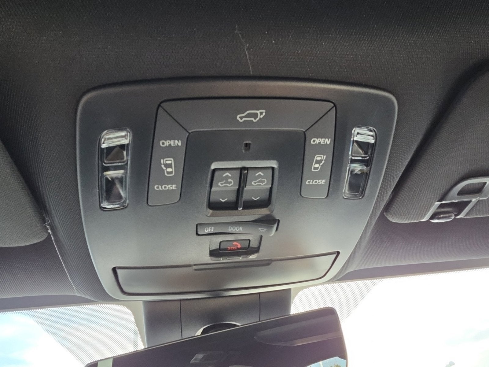 2026 Toyota Sienna Limited 7 Passenger