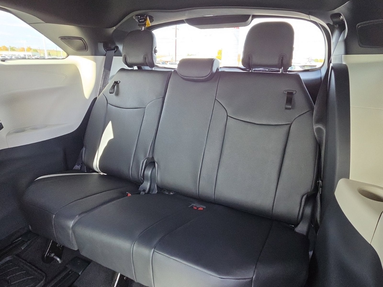 2026 Toyota Sienna Limited 7 Passenger