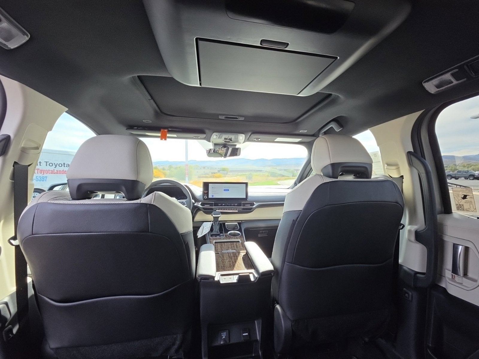 2026 Toyota Sienna Limited 7 Passenger