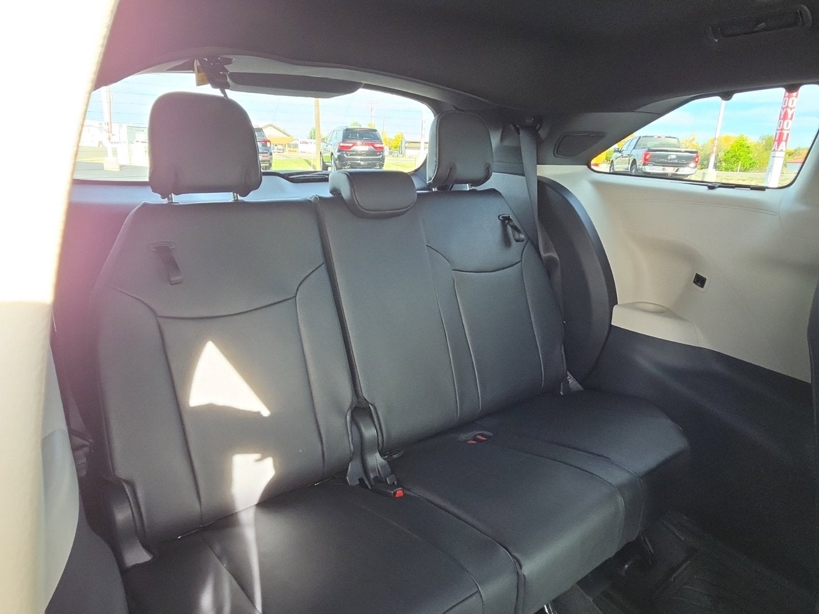 2026 Toyota Sienna Limited 7 Passenger