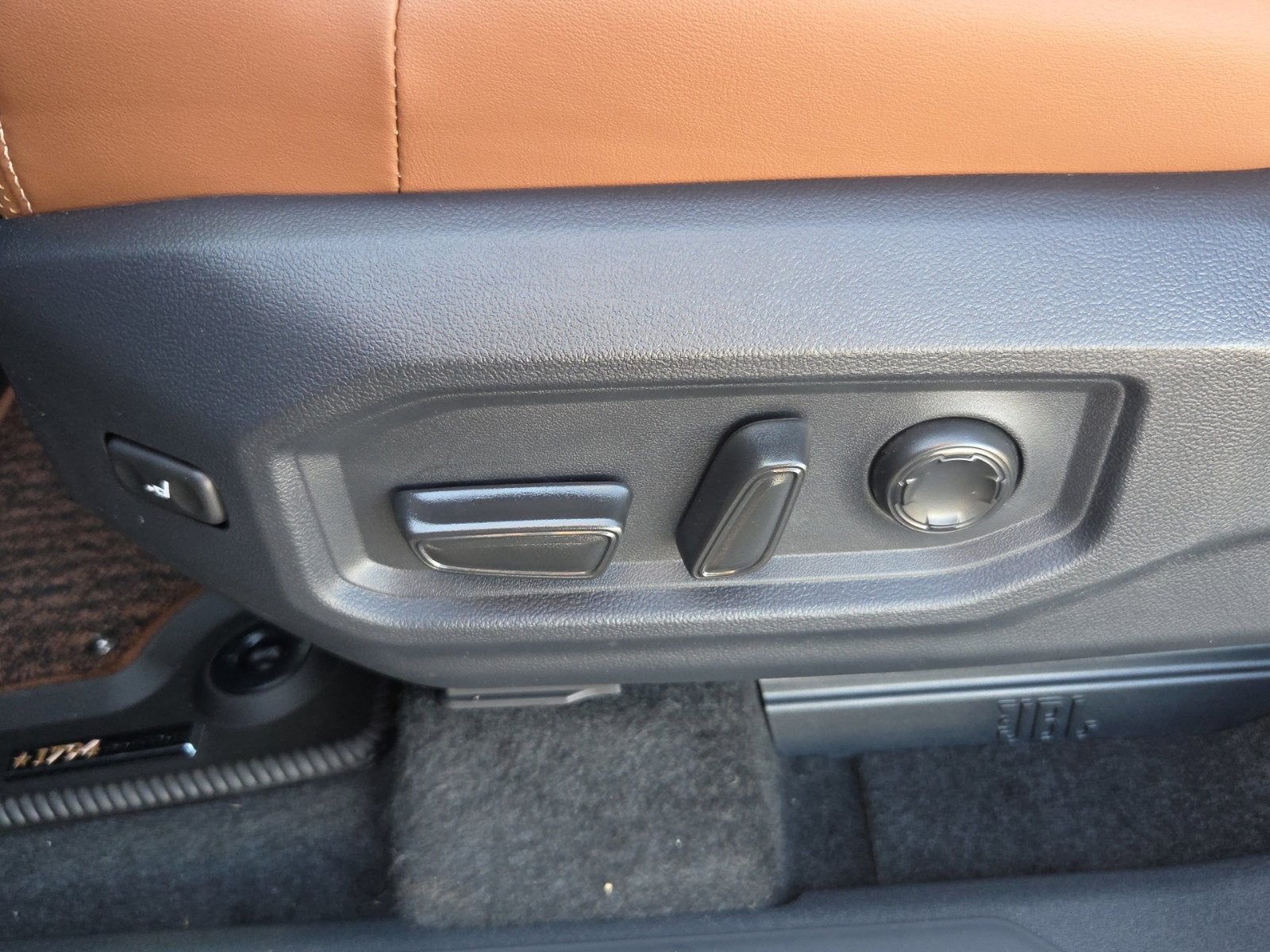 2026 Toyota Tundra Hybrid 1794 Edition
