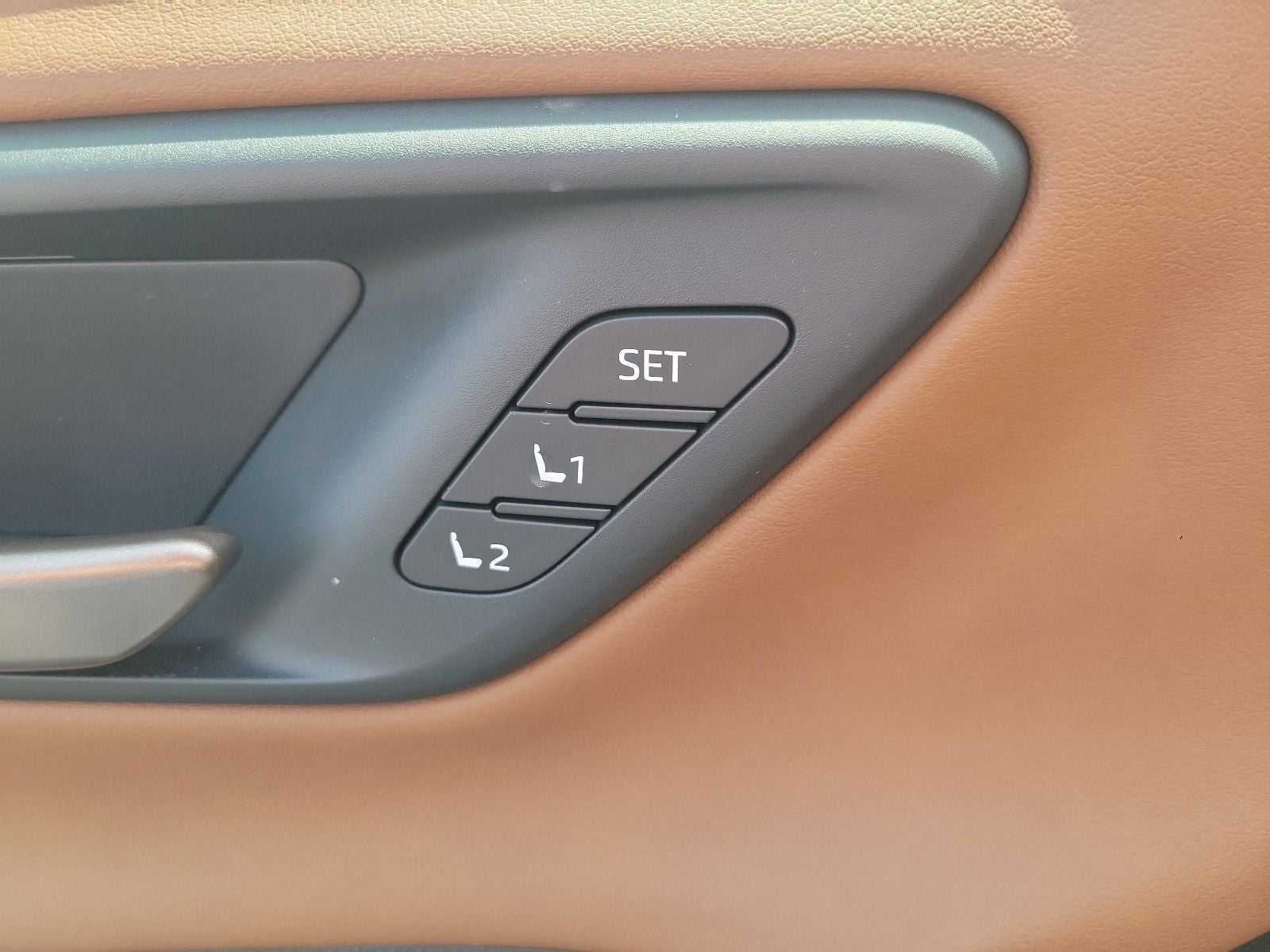 2026 Toyota Crown Signia Limited