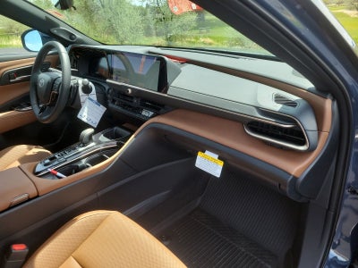 2026 Toyota Crown Signia Limited