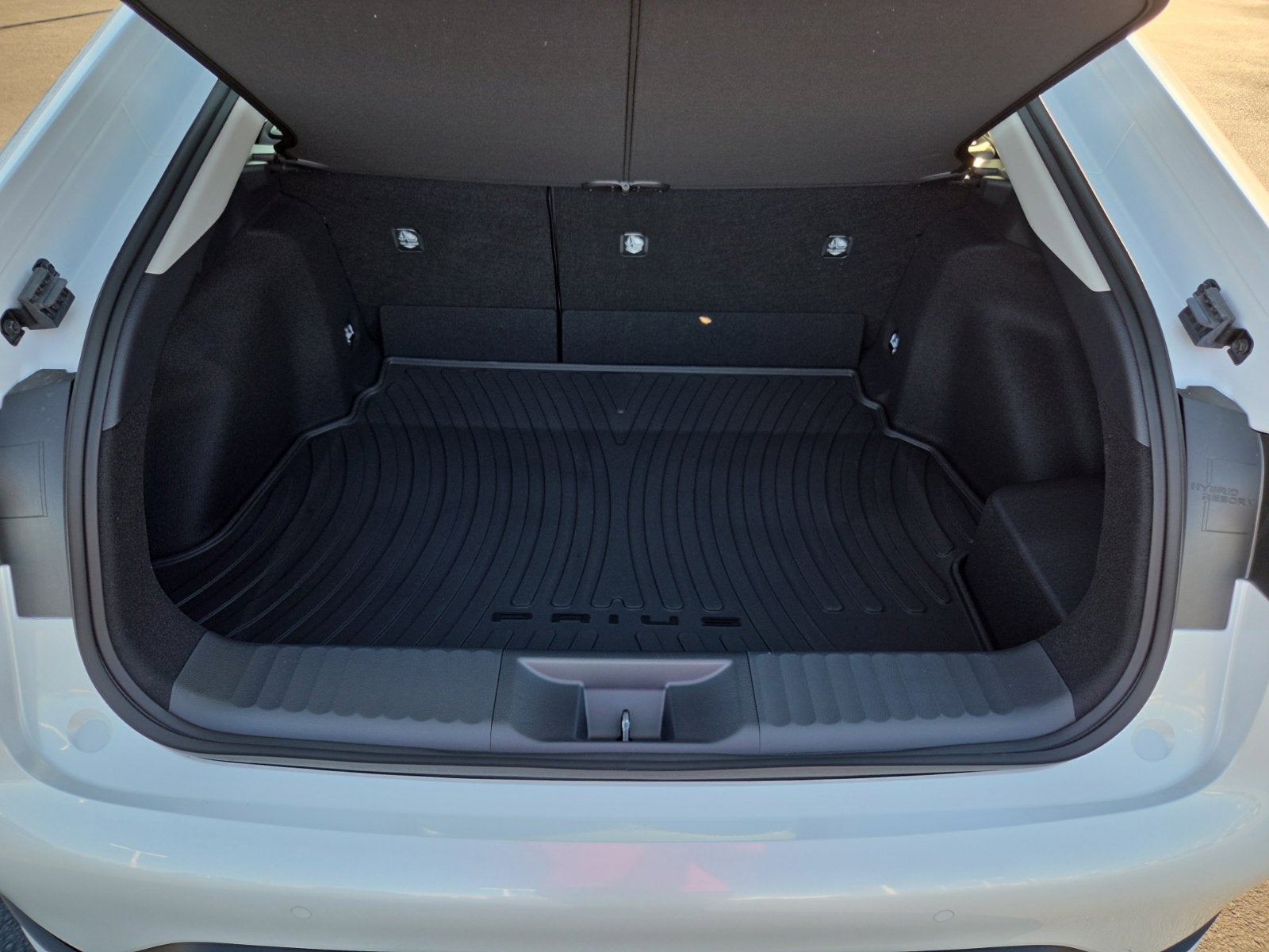 2027 Toyota Prius LE