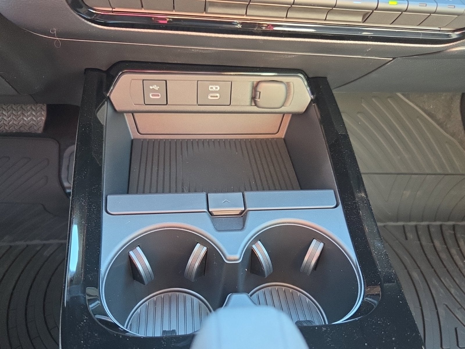 2027 Toyota Prius LE