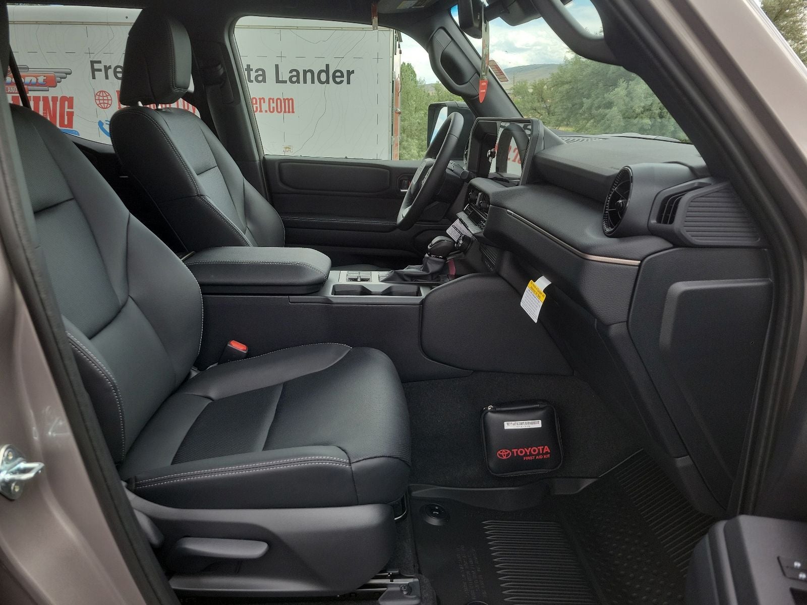 2027 Toyota Land Cruiser Base