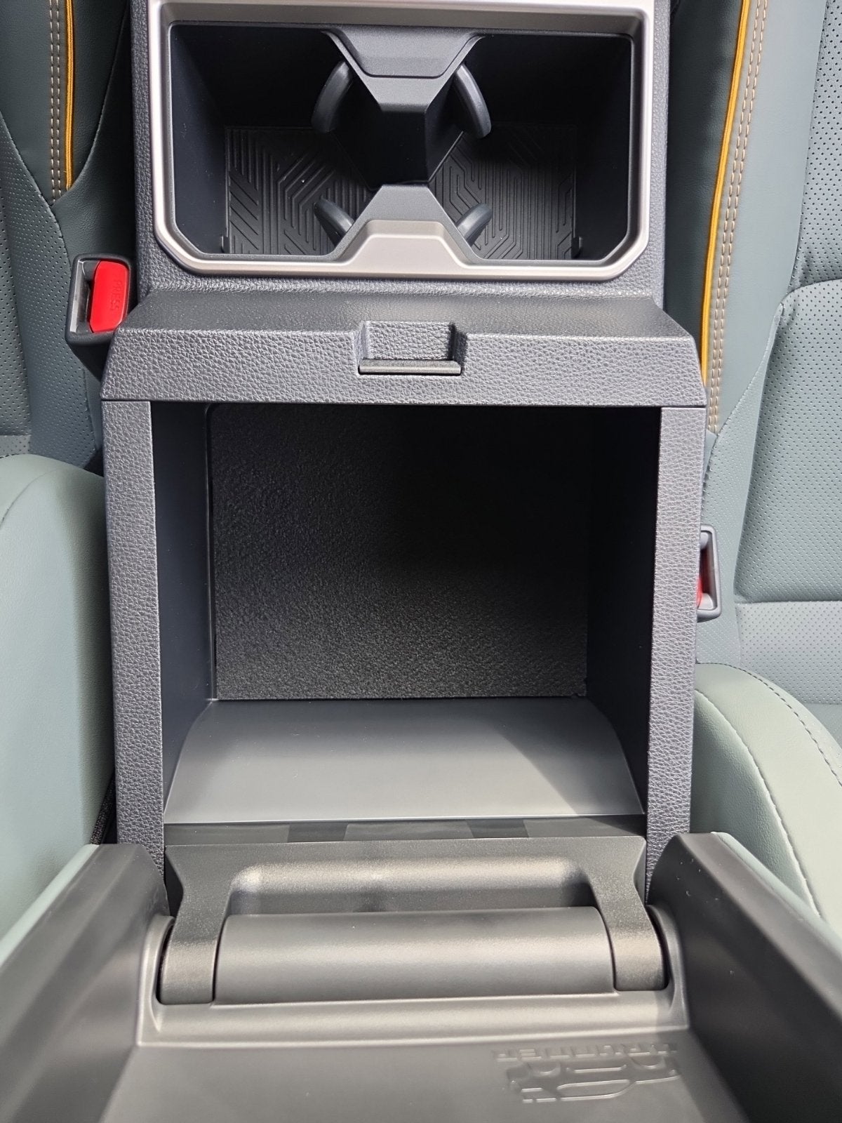 2026 Toyota 4Runner i-FORCE MAX Hybrid Trailhunter