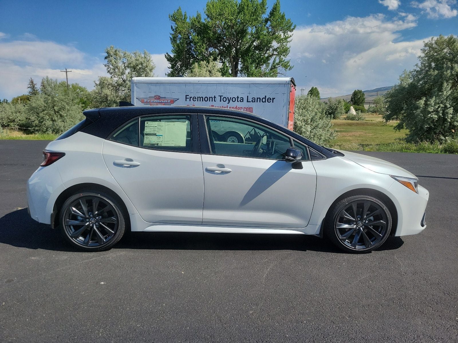 2026 Toyota Corolla Hatchback XSE