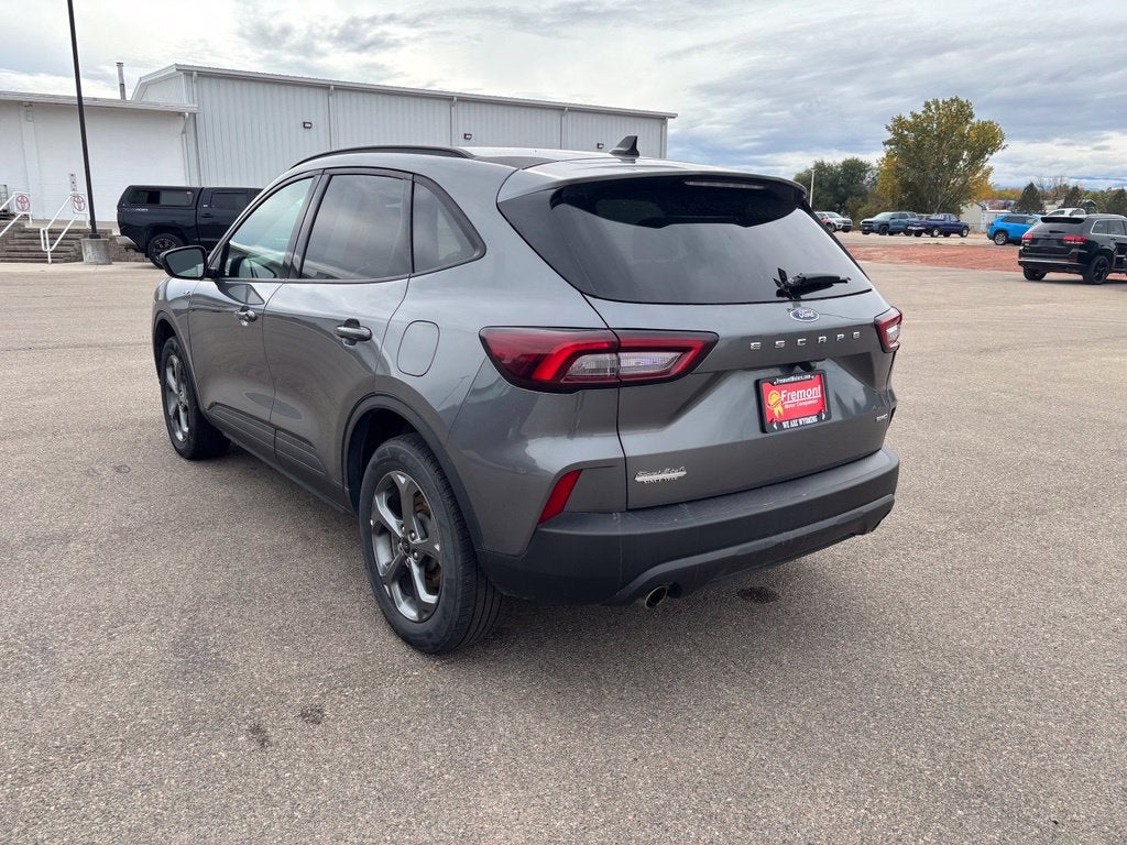 2025 Ford Escape ST-Line