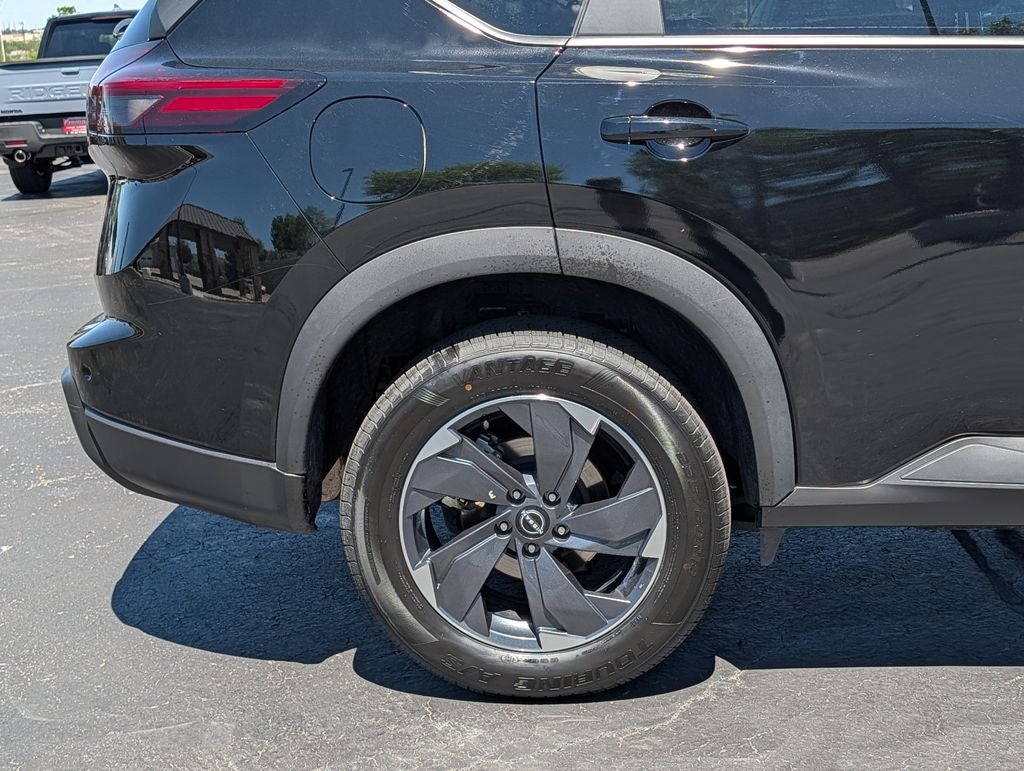 2025 Nissan Rogue SV AWD