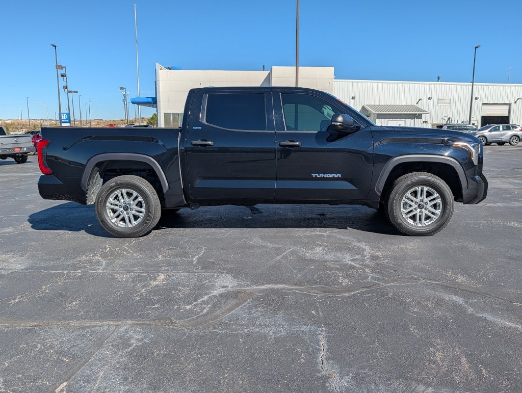 2024 Toyota Tundra SR5 4X4