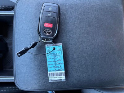 2026 Toyota Tacoma Hybrid TRD Off Road