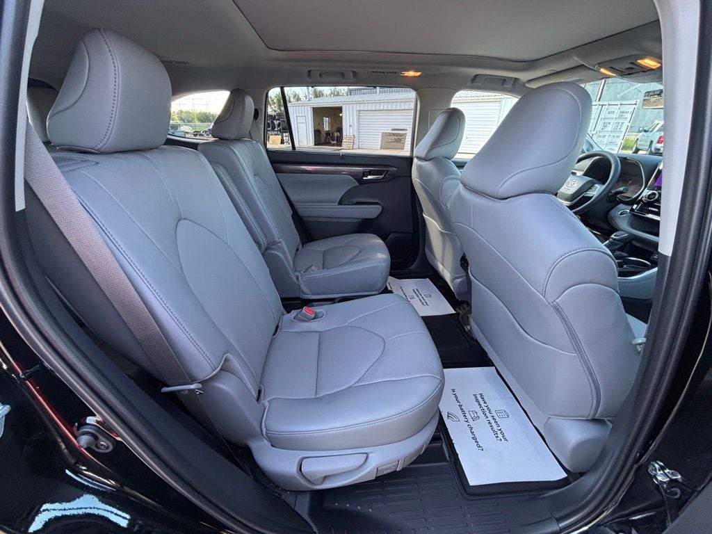 2026 Toyota Highlander Platinum