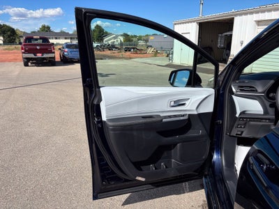 2026 Toyota Sienna XSE 7 Passenger