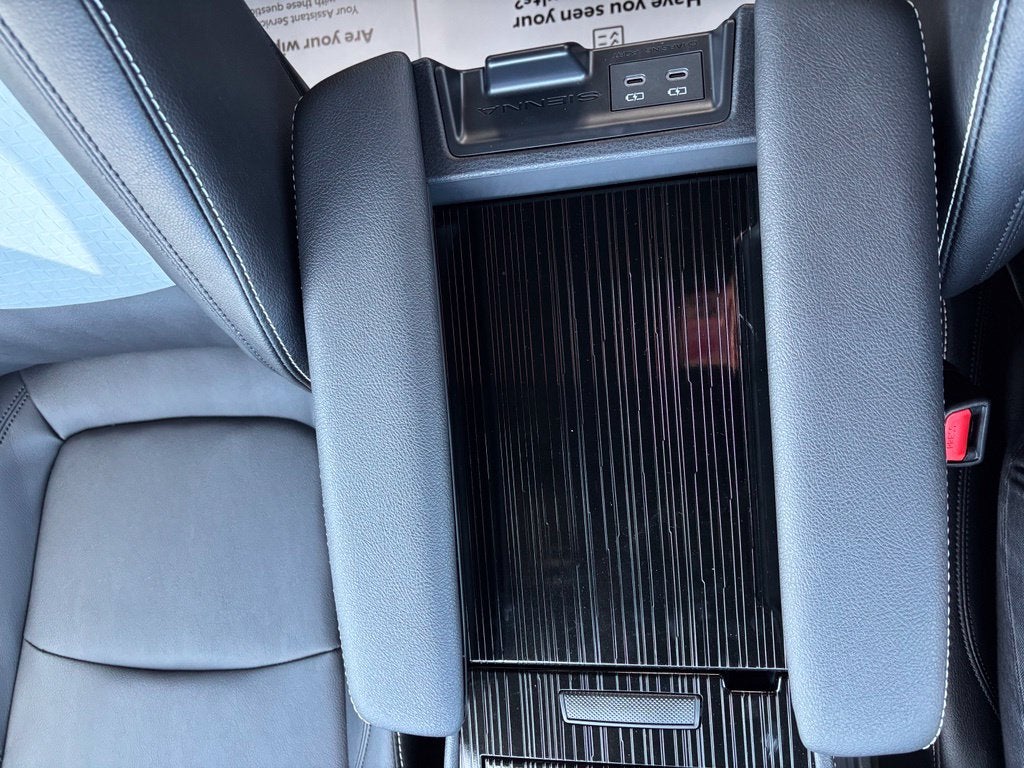 2026 Toyota Sienna XSE 7 Passenger