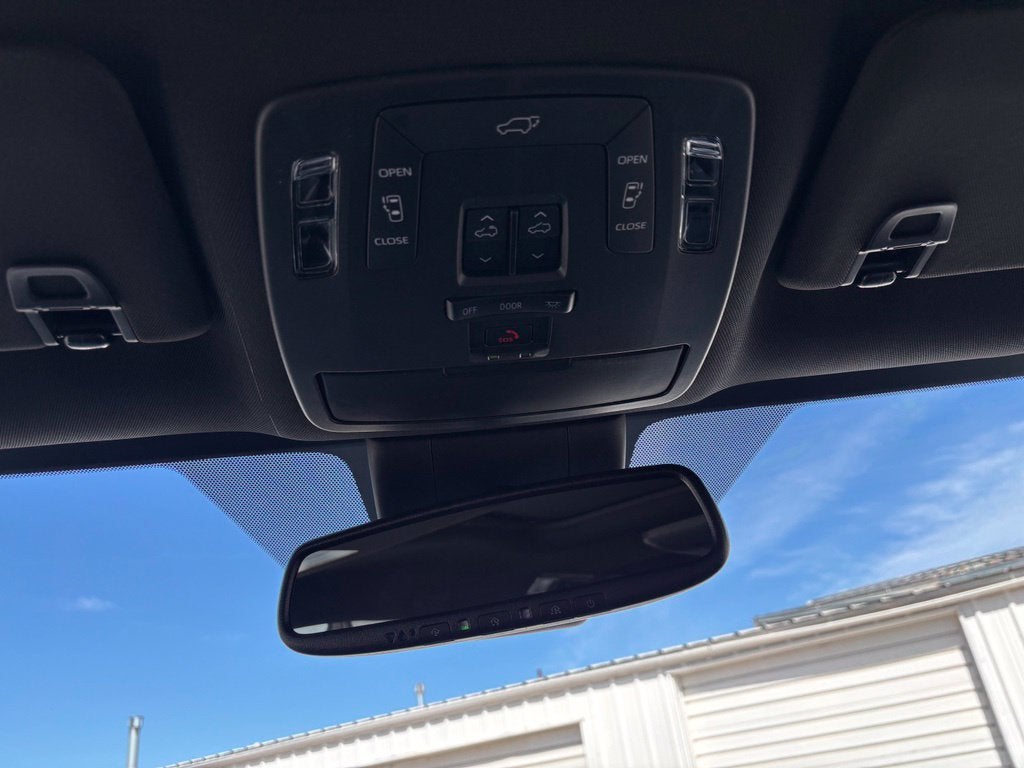 2026 Toyota Sienna XSE 7 Passenger