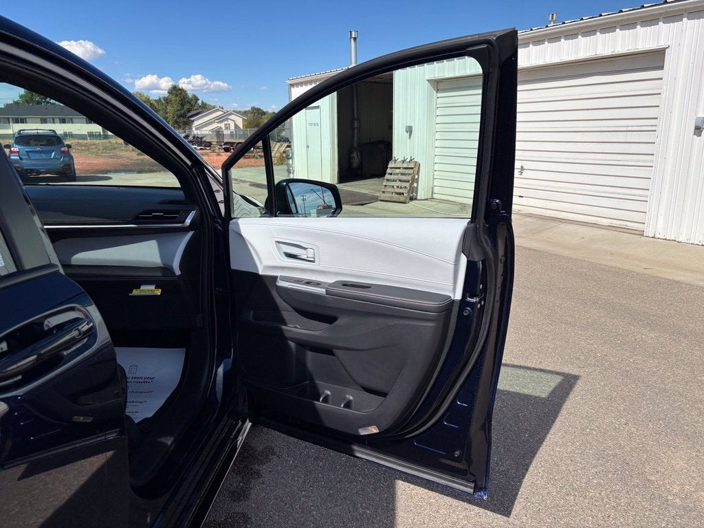2026 Toyota Sienna XSE 7 Passenger