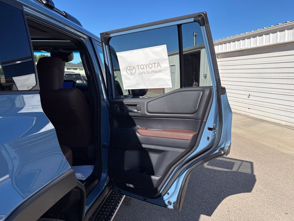 2027 Toyota Land Cruiser Base