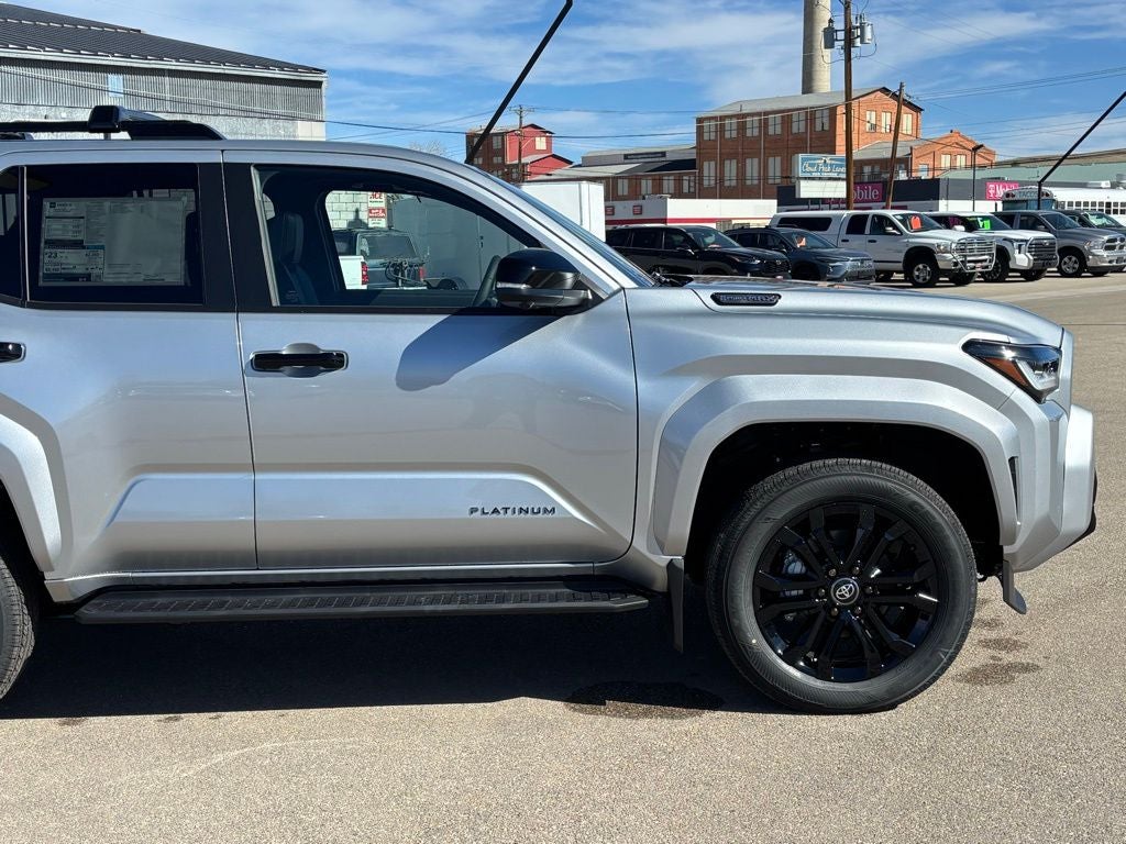 2026 Toyota 4Runner i-FORCE MAX Hybrid Platinum