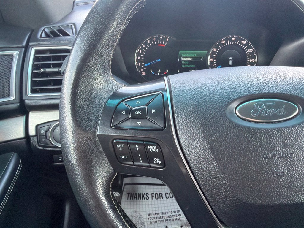 2017 Ford Explorer Platinum