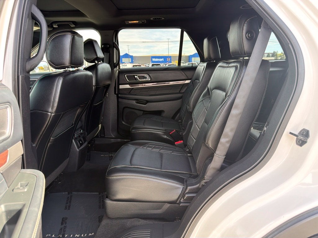 2017 Ford Explorer Platinum