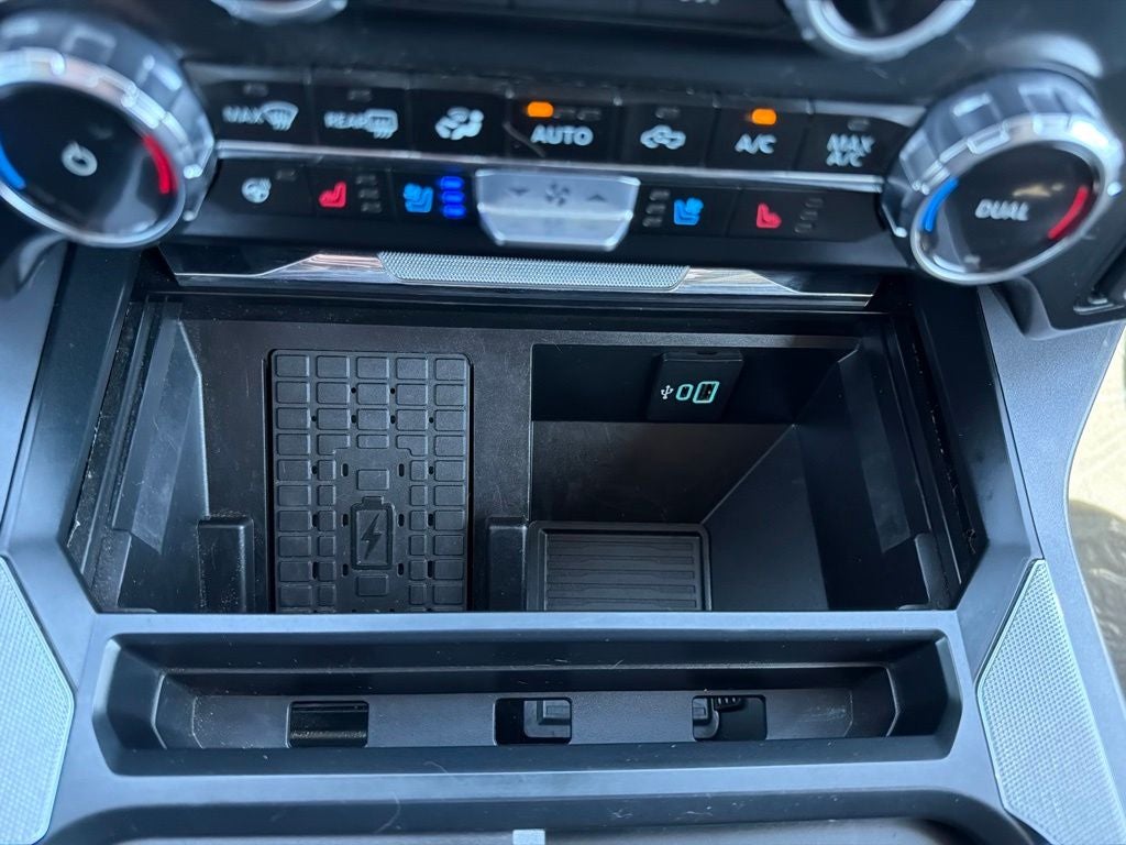 2024 Ford F-350SD Lariat Sport