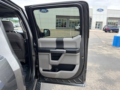 2015 Ford F-150 Base