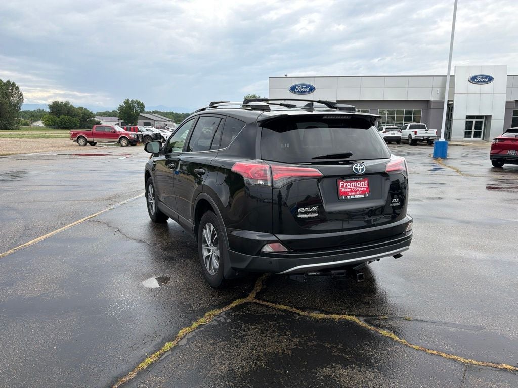 2018 Toyota RAV4 Hybrid XLE