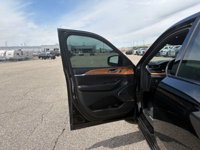 2025 Jeep Grand Cherokee Summit Reserve