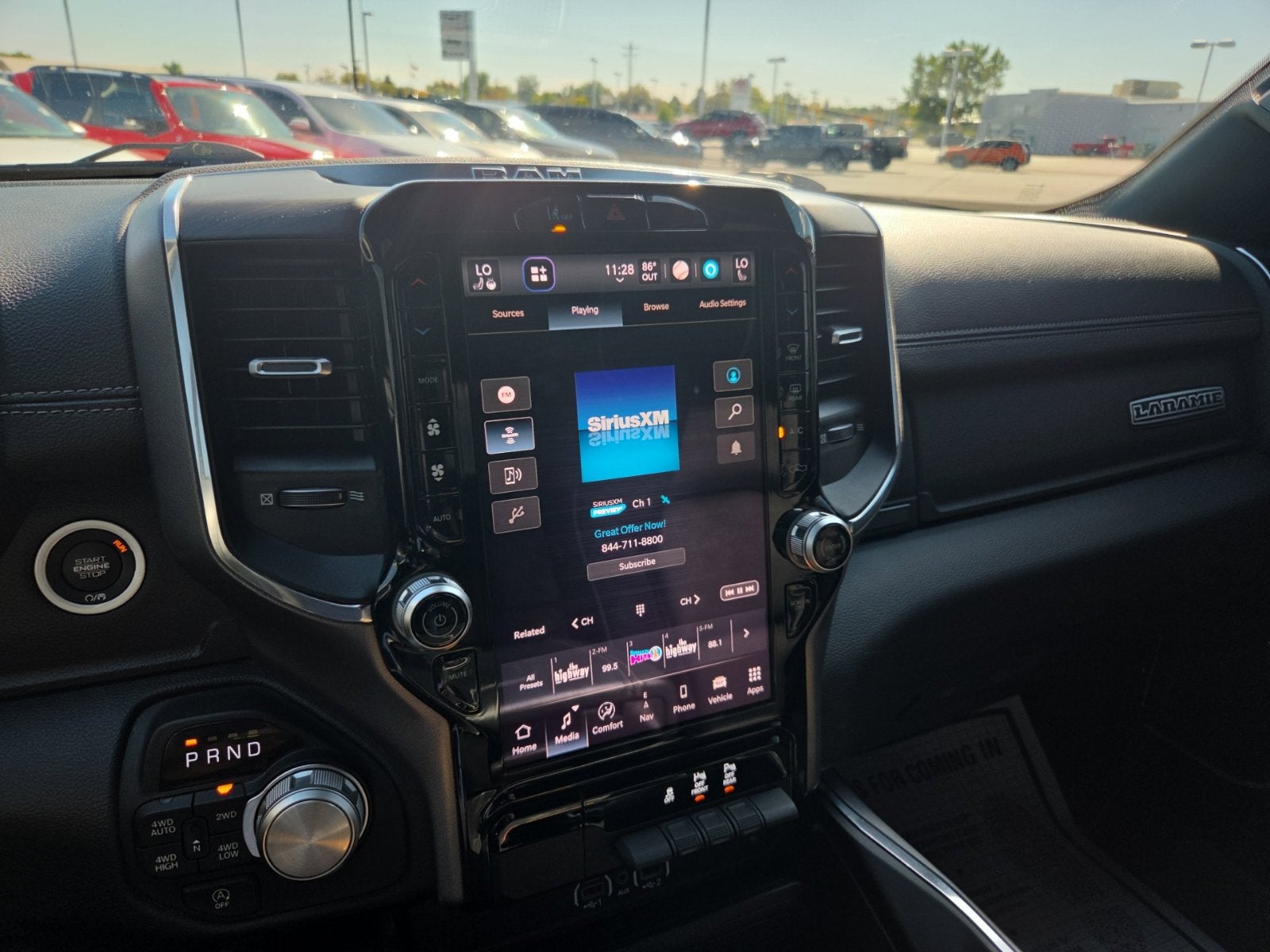 2025 RAM 1500 Laie Crew Cab 4x4 5'7' Box