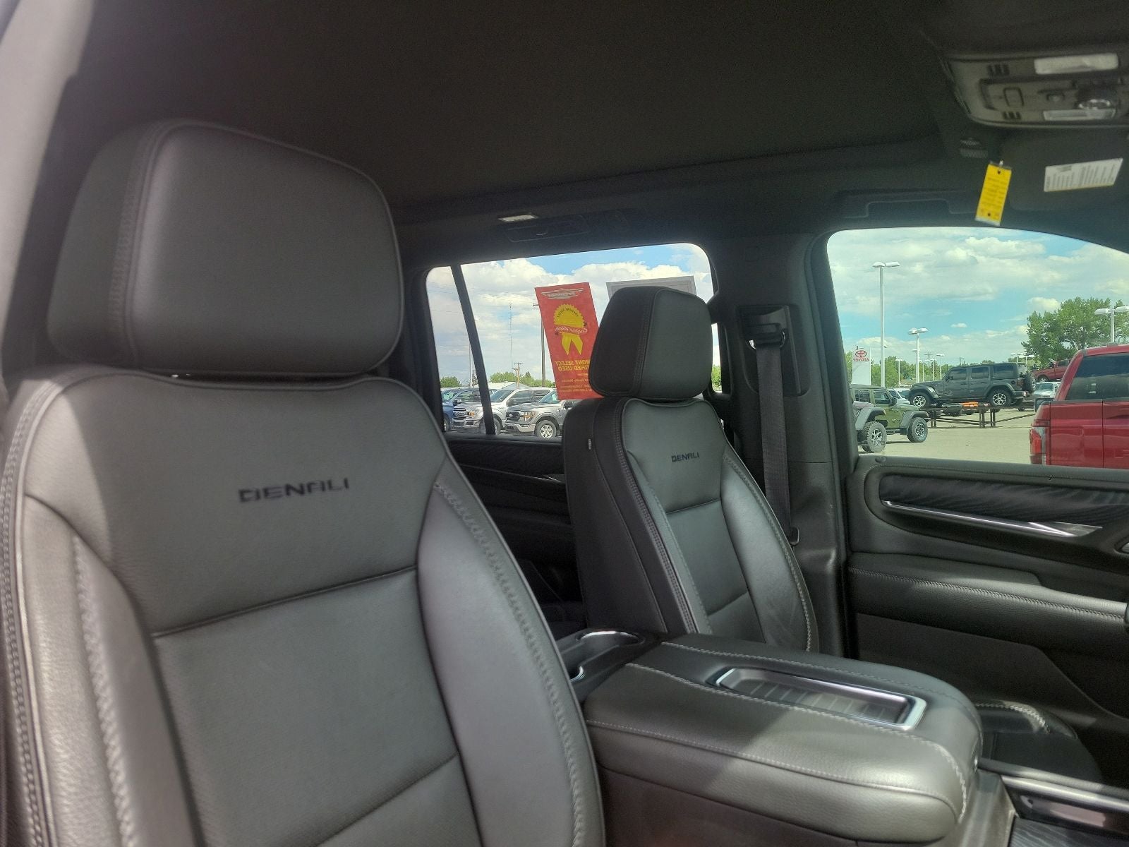 2021 GMC Yukon XL Denali
