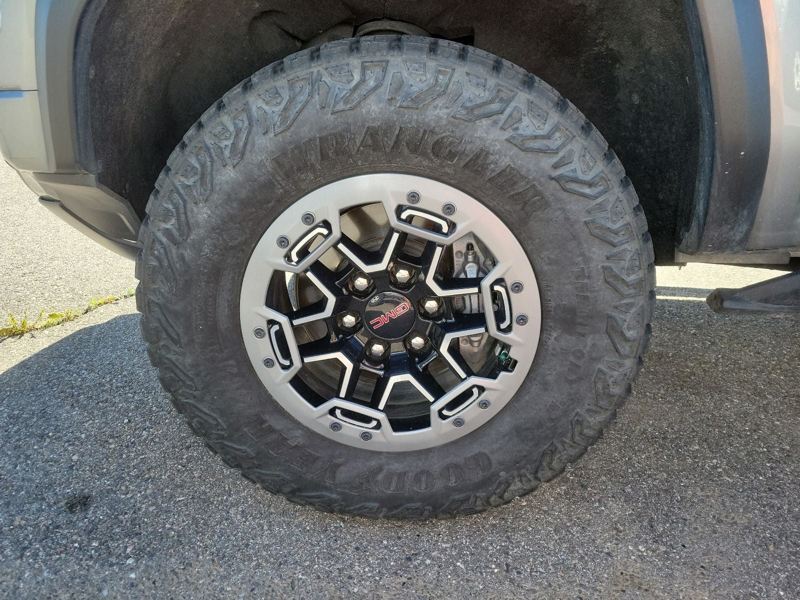2023 GMC Canyon AT4X