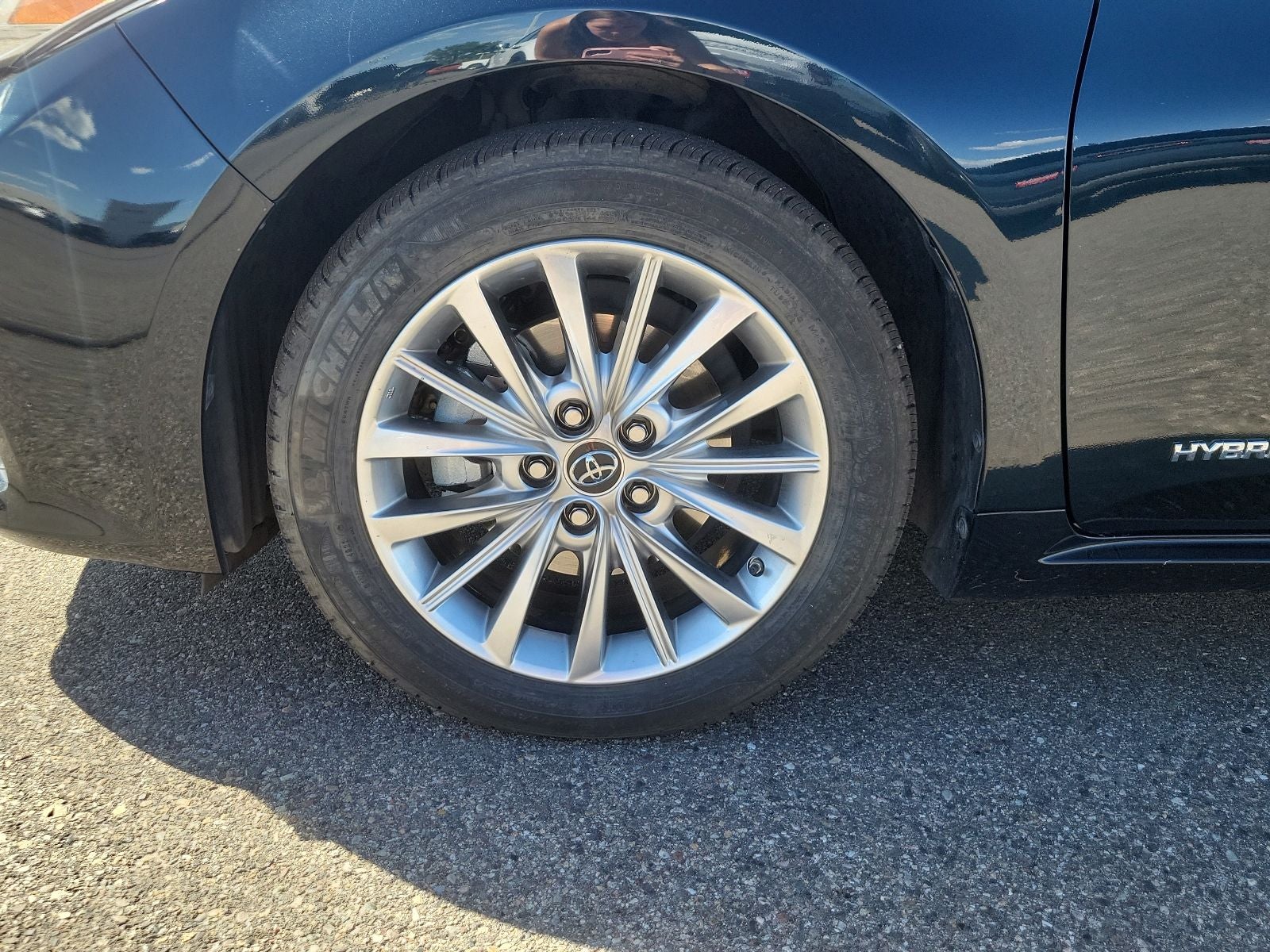 2016 Toyota Avalon Hybrid Base