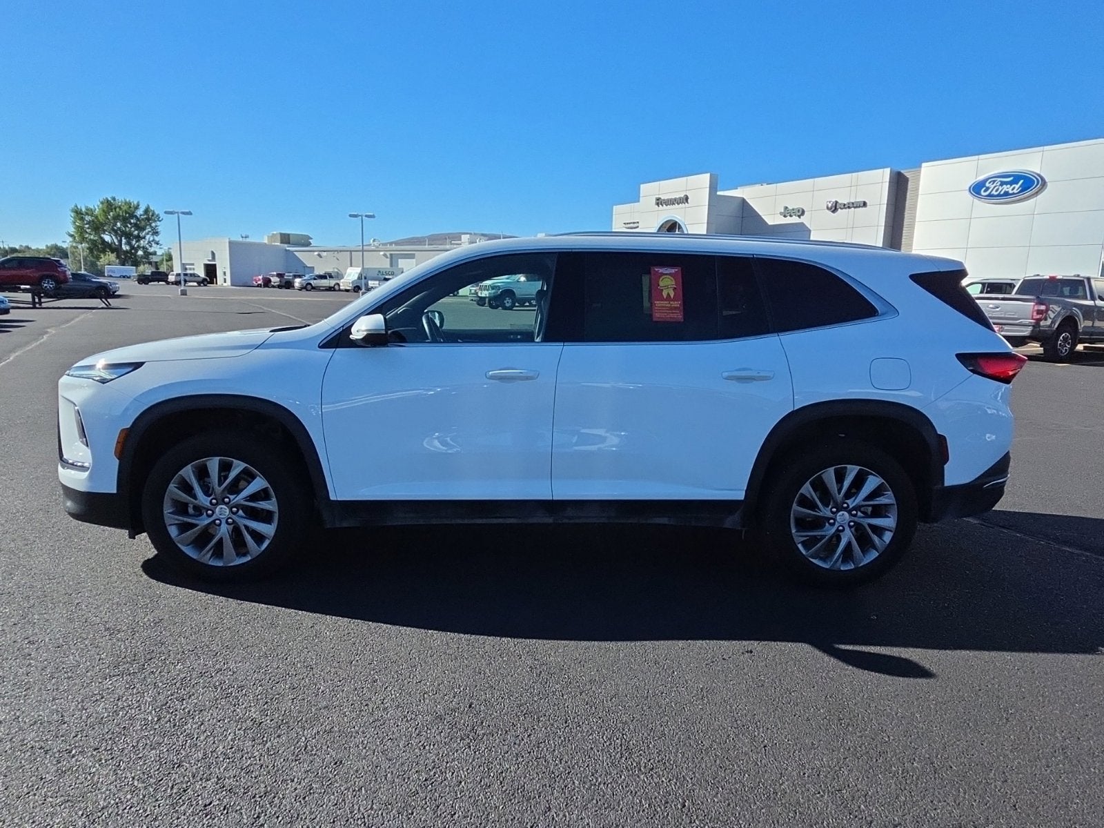 2025 Buick Enclave Preferred FWD