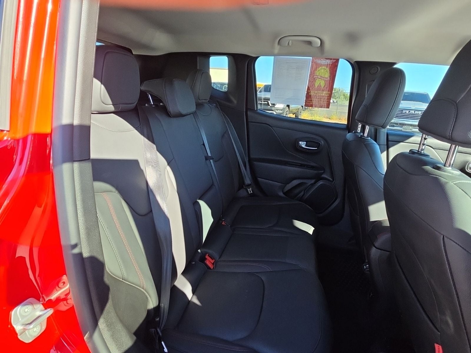 2022 Jeep Renegade Trailhawk